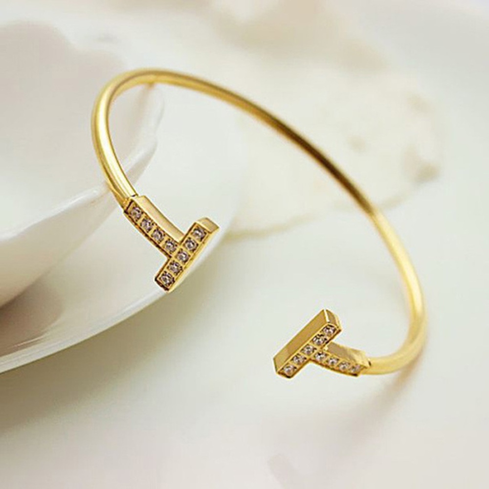 Double T Open Bracelet in Yellow Gold Crystals